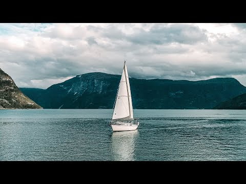 sailing-to-the-end-of-the-worlds-longest-fjord-sailing-uma-step-243