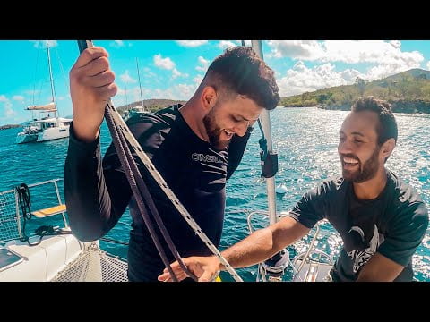 sailboat-living-with-friends-sailing-catamaran-in-usvi