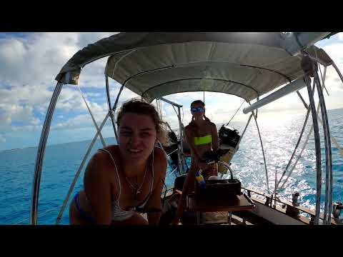 no-parents-no-tops-no-problems-first-mahi-during-girls-first-solo-sail-s2e47