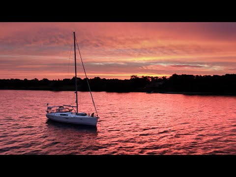 our-first-ever-overnight-passage-sailing-into-this-sunset-expedition-evans-50