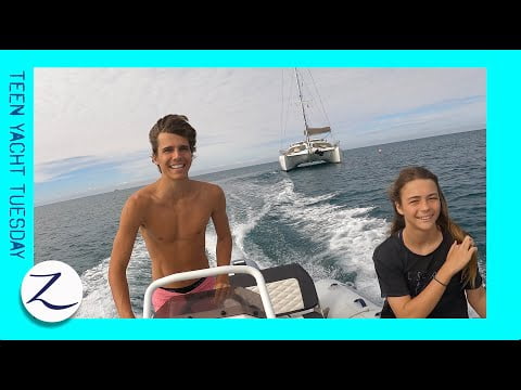 the-teens-are-back-jetty-jumping-in-western-australia-teen-yacht-tuesday