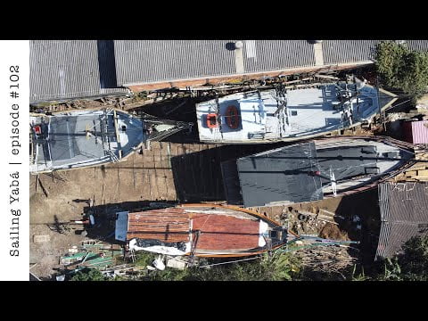 Risky maneuver at the shipyard shifting huge wooden boats with one winch only — Sailing Yabá #102