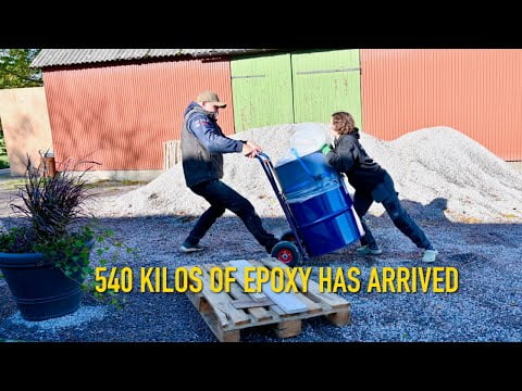 540 kg Epoxy Arrival And A Room Within The Room For The Hull - Ep. 368 RAN Sailing