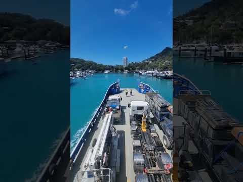 Barge Work Tropical Paradise #sailing #sailinglife #sailingyacht #sailingtrip #barge #work #sail