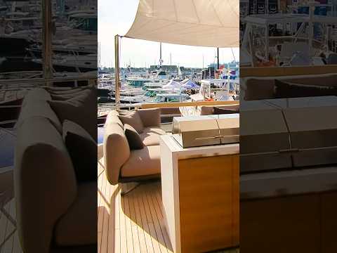 Tour of 96' Motor Yacht - CLIC #shorts #yacht #luxury