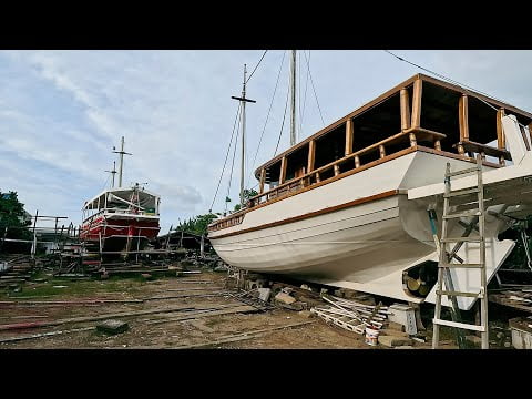 Connecting the diesel tanks of our once WRECKED SAILBOAT (boat rebuild project) — Sailing Yabá 164