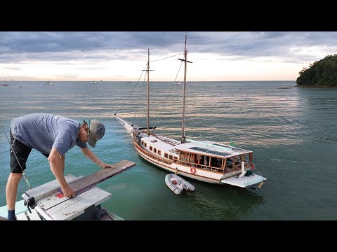 Floating but NOT finished: The BOAT BUILD continues — Sailing Yabá 208