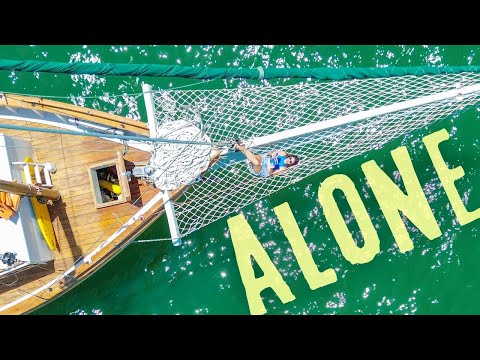 Life Alone on our 80ft Sailboat for 2 Weeks! (+ Düsseldorf Boat Show) — Sailing Yabá 258